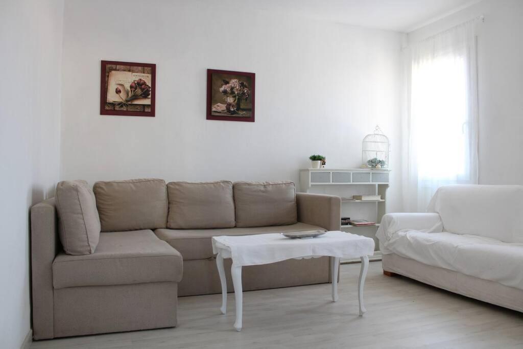 Apartment With Terrace In Chioggia'S Main Square מראה חיצוני תמונה