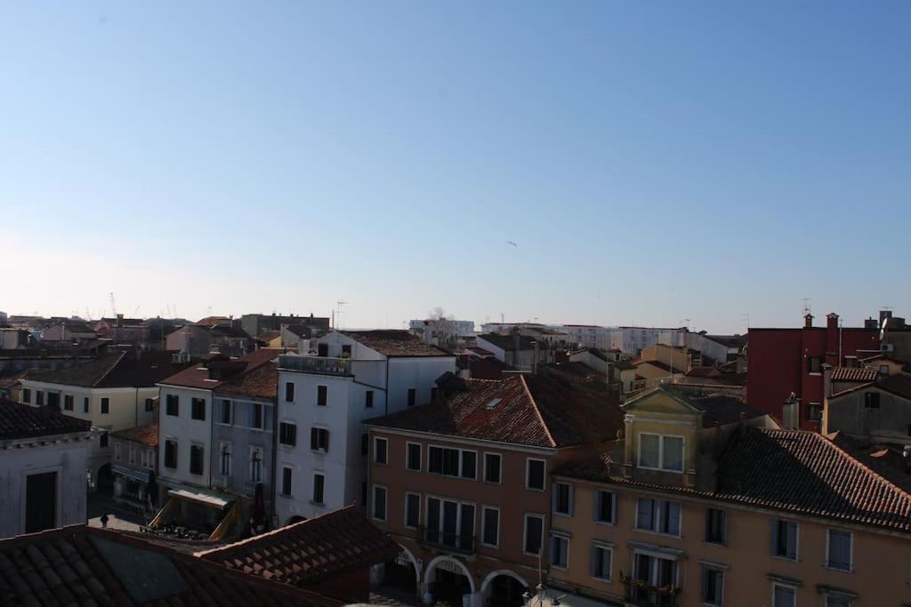 Apartment With Terrace In Chioggia'S Main Square מראה חיצוני תמונה